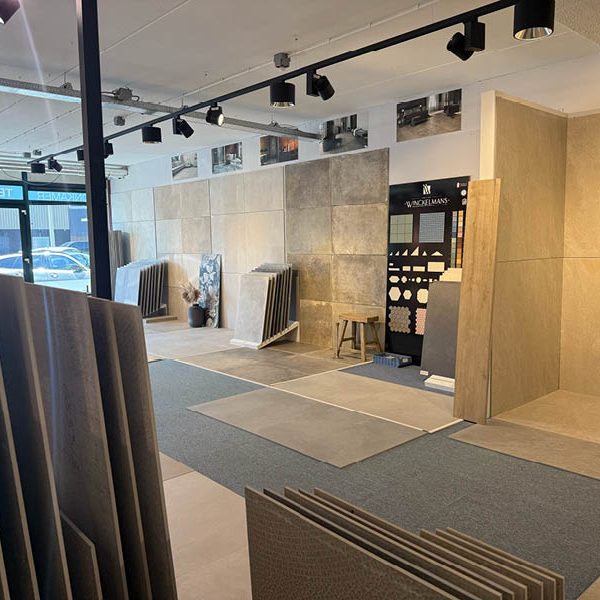 Cerados Showroom7